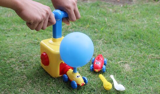 Aero balloon car