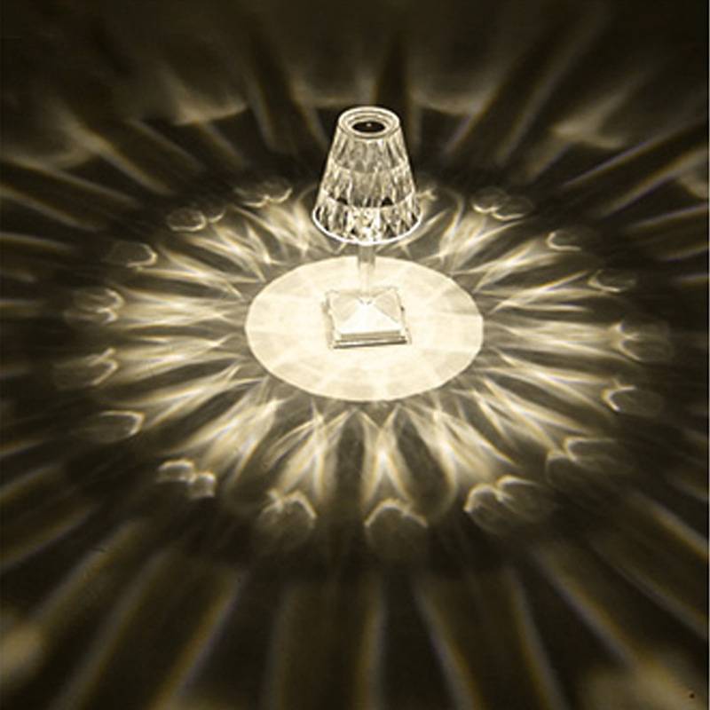 Diamond Acylic Table Lamp Night Light Italy Princess Deck Lamp Modern Atmosphere Touch Table Lamp Home Bedroom Bar Cafe